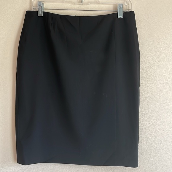 Escada black pencil skirt - Picture 2 of 6